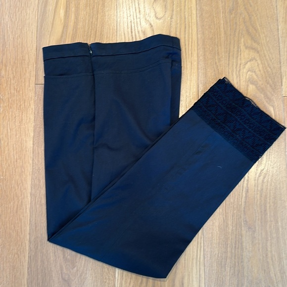 Akris Punto black cotton trousers with lace detail cuff - Picture 2 of 5